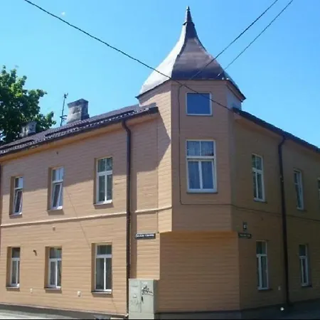 Colorfull Experience In Hause Built 1910 Fast Free Wifi Free Parking Lägenhet