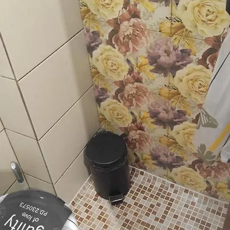 Colorfull Experience In Hause Built 1910 Fast Free Wifi Free Parking Riga