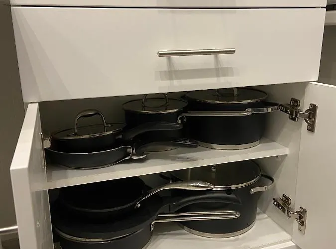 Colorfull Experience In Hause Built 1910 Fast Free Wifi Free Parking