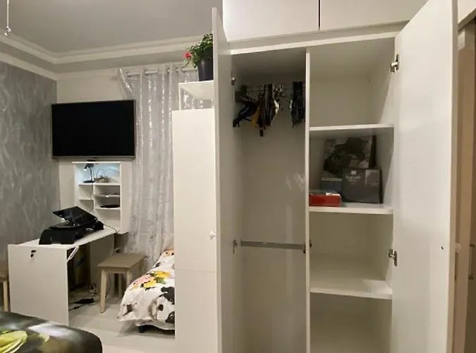 Apartment Colorfull Experience In Hause Built 1910 Fast Free Wifi Free Parking *