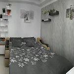 Colorfull Experience In Hause Built 1910 Fast Free Wifi Free Parking 里加